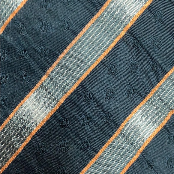 NWOT Hugo Boss Silk Tie - Picture 2 of 4